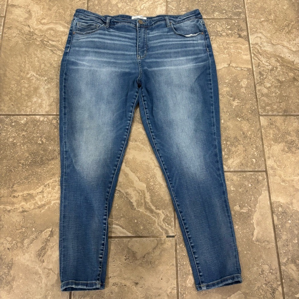 BKE Women's Gabby Curvy Fit High Rise Ankle Skinny Jeans sz 36
